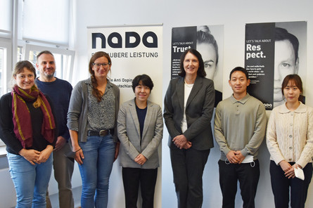 Kollegen der koreanischen Anti-Doping Agentur KADA gemeinsam mit NADA-Kollegen